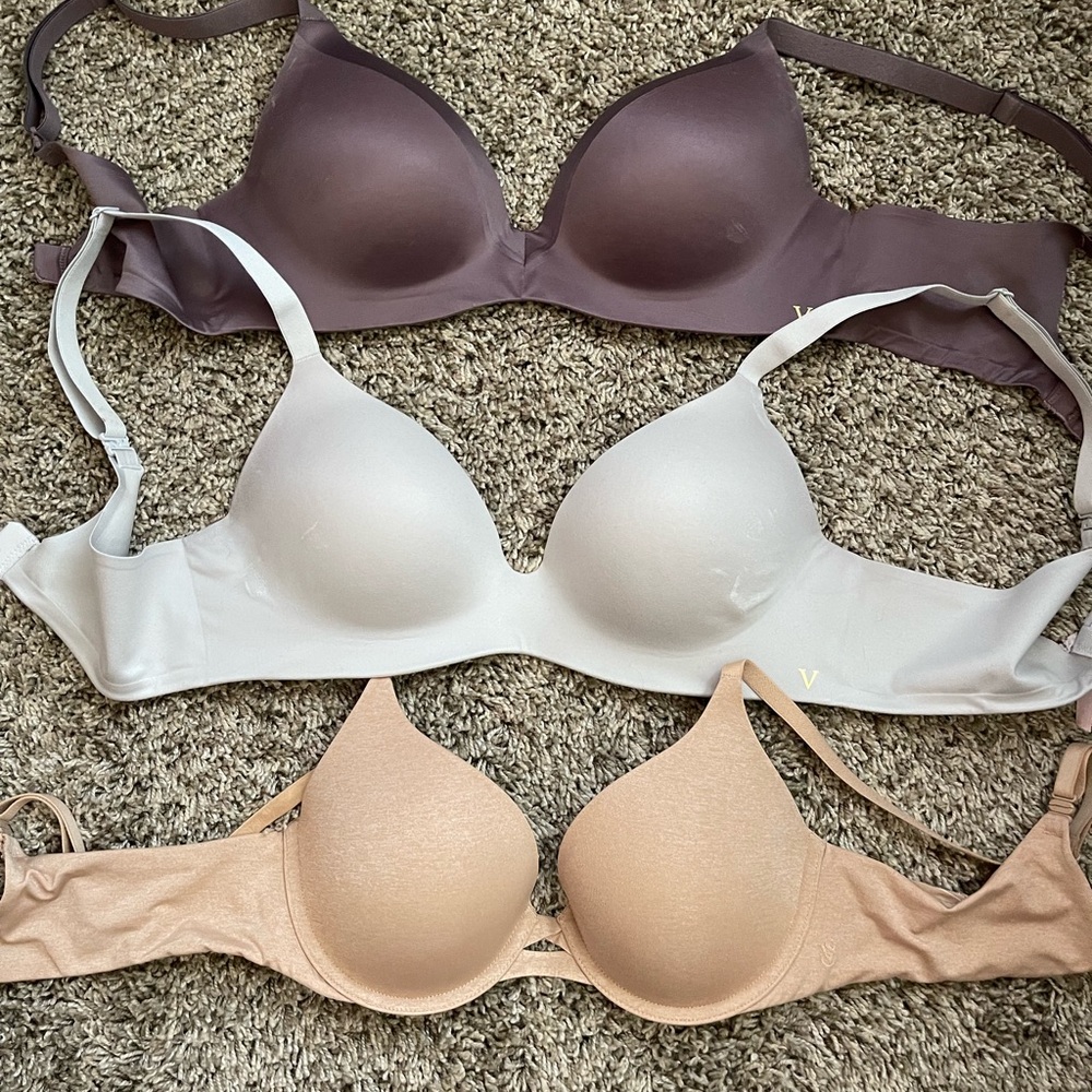 Victoria's Secret 34B